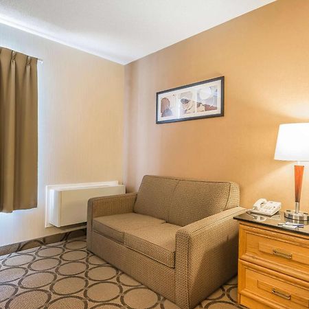 Comfort Inn Белвил Екстериор снимка