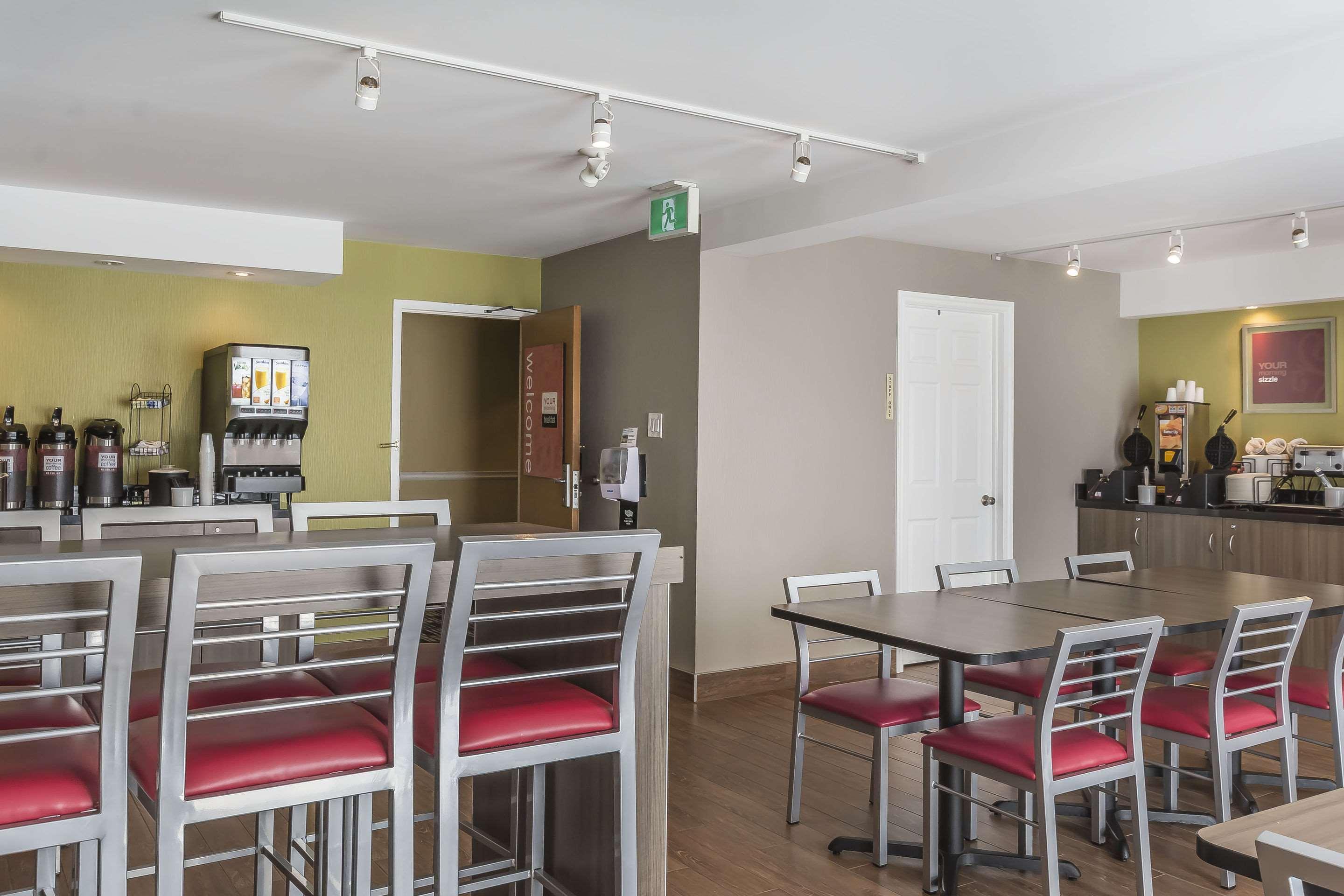 Comfort Inn Белвил Екстериор снимка