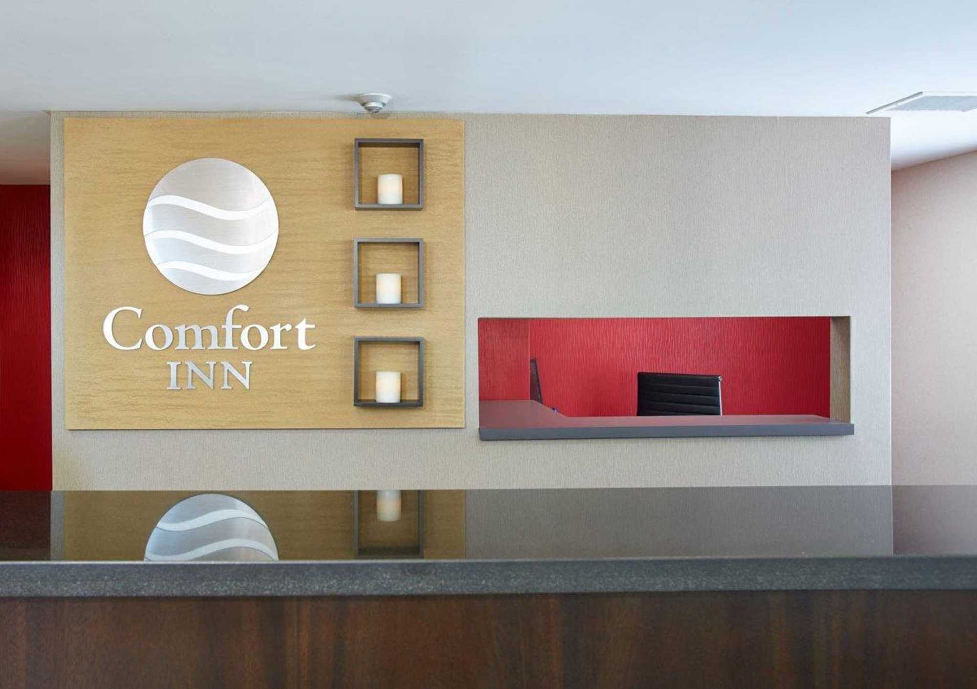 Comfort Inn Белвил Интериор снимка