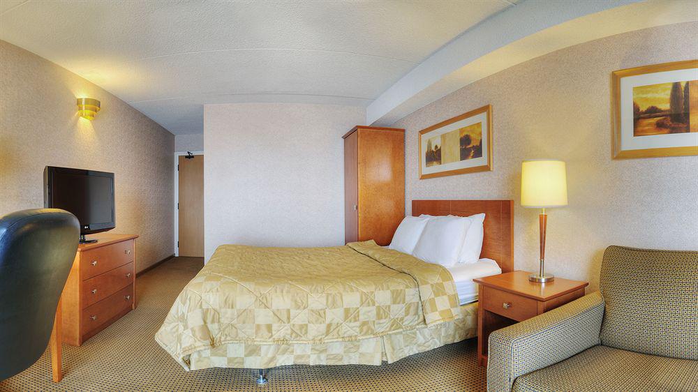 Comfort Inn Белвил Екстериор снимка